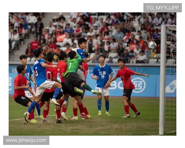 中国男足逆转取胜挺进决赛全队激情庆祝展现顽强拼搏精神 中国男足逆转取胜挺进决赛全队激情庆祝展现顽强拼搏精神