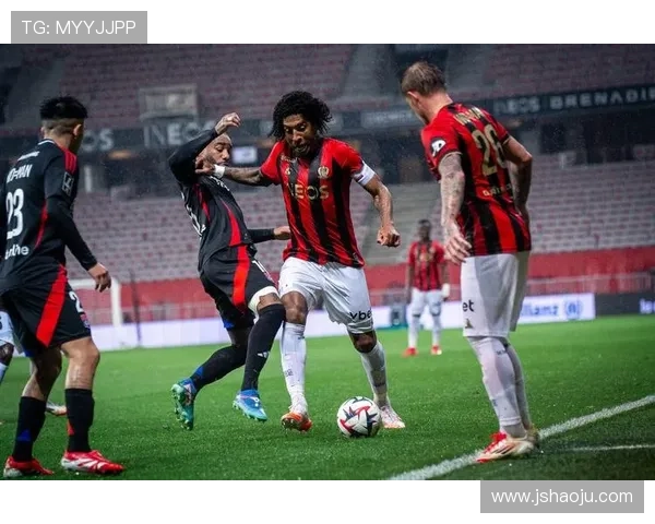 尼斯俱乐部发布新赛季阵容调整计划,强化进攻线与防守深度 尼斯俱乐部发布新赛季阵容调整计划,强化进攻线与防守深度