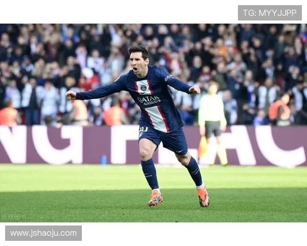 梅西携手巴黎圣日耳曼迎战皇家马德里，足坛巅峰对决再度上演