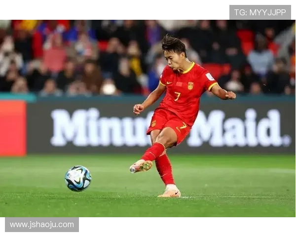 中国女足晋级世界杯四强 创历史新纪录 球员展现无畏精神赢得世界尊重