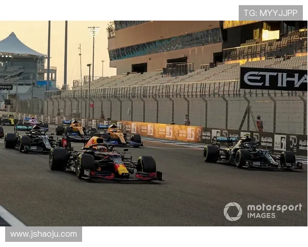 新赛季F1焦点事件全景解析车队动态与车手对决前瞻趋势盘点纵览热势