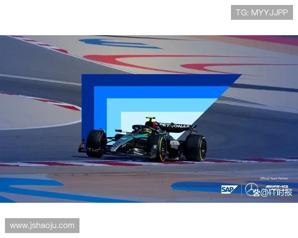 F1赛事最新动态：梅赛德斯与红牛车队的竞争升级 引发全球关注