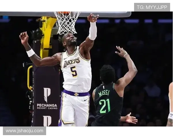 浓眉大眼再度闪耀湖人 主场豪取三连胜 关键时刻展现领袖风采