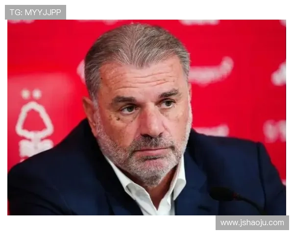 诺丁汉森林新赛季引援动向与主帅战术调整引发球迷热议全面升级计划 诺丁汉森林新赛季引援动向与主帅战术调整引发球迷热议全面升级计划