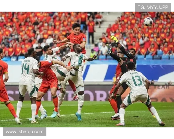 豪门德比激战落幕新星破门改写联赛争冠格局引热议球迷沸腾之夜战